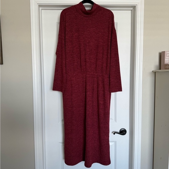 Old Navy Ribbed Mock Turtleneck Midi Dress | XL - Picture 3 of 8